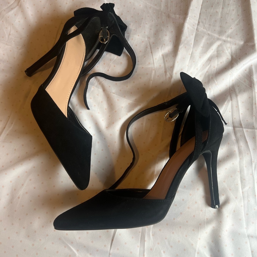 Black Stiletto Heels with Ankle Tie and Pointed Toe